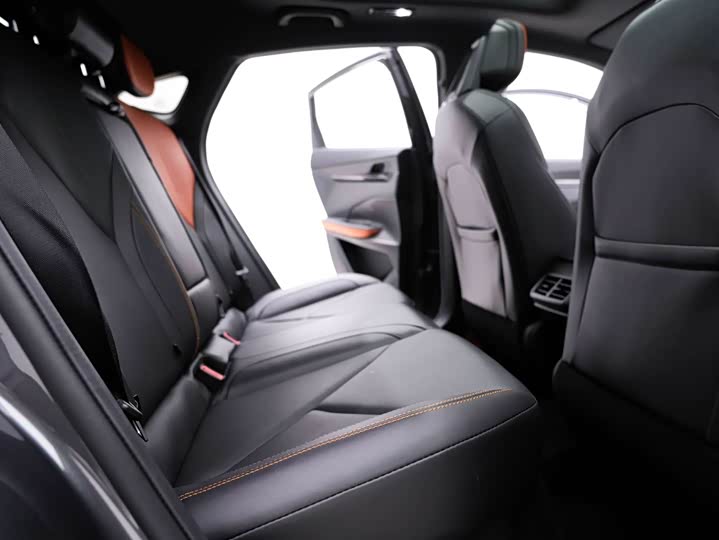 Фото 5 - Changan UNI-V