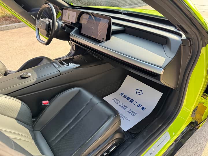 Фото 6 - XPeng P7