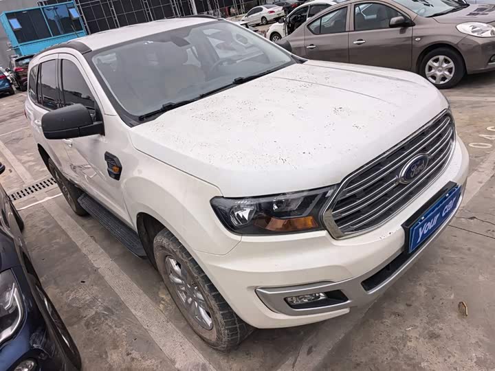 Фото 3 - Ford Everest