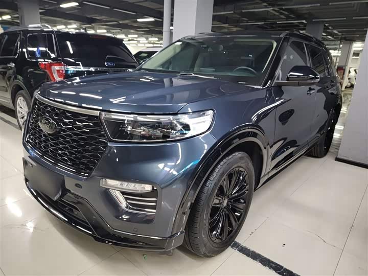 Фото 2 - Ford Explorer