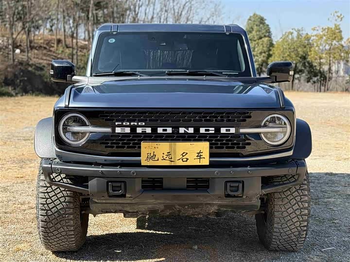 Фото 2 - Ford Bronco
