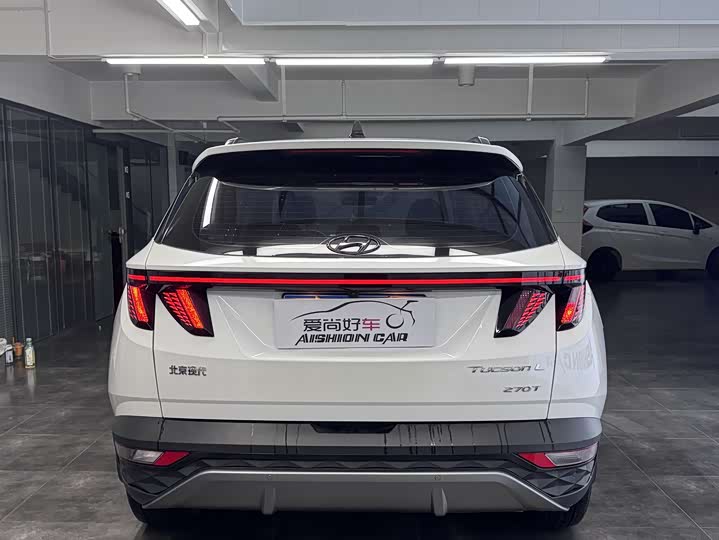 Фото 6 - Hyundai Tucson L