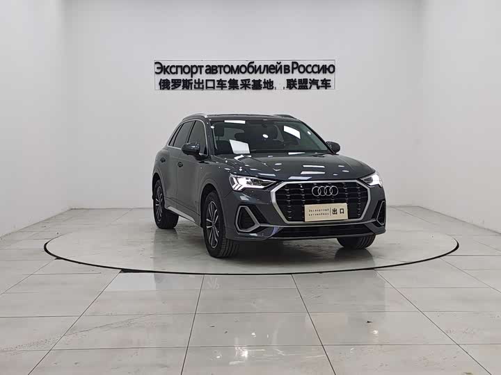Фото 3 - Audi Q3