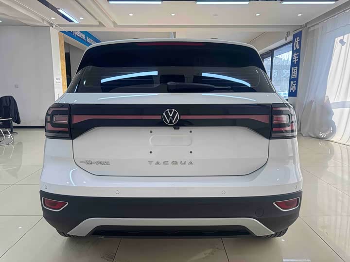 Фото 5 - Volkswagen Tacqua