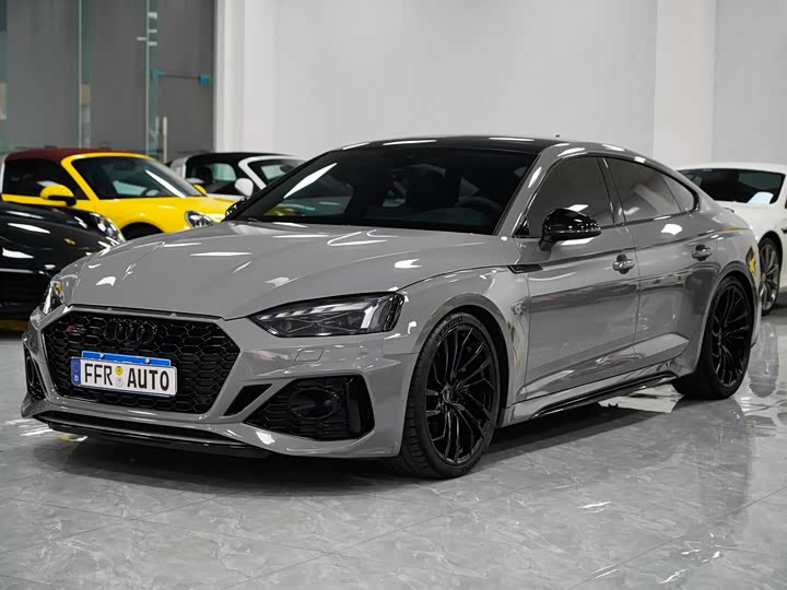 Фото 1 - Audi RS 5