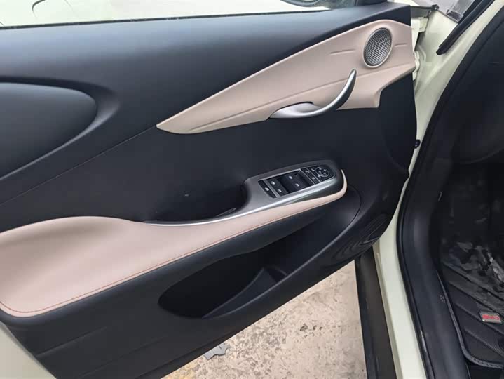 Фото 7 - BYD Dolphin