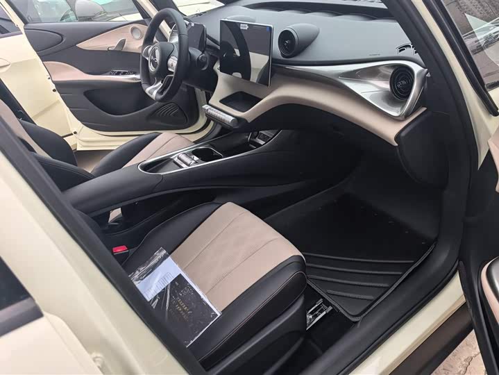 Фото 8 - BYD Dolphin