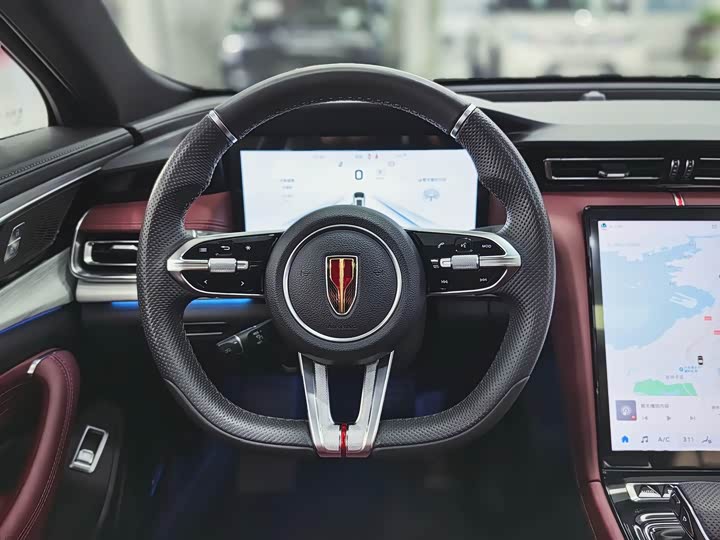 Фото 7 - Hongqi H5