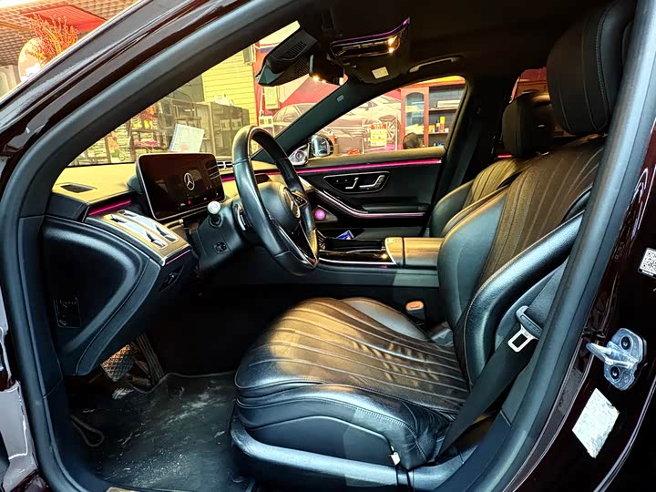 Фото 4 - Mercedes-Benz S-Class