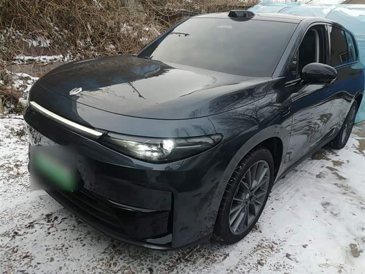 Фото 2 - Leapmotor C10