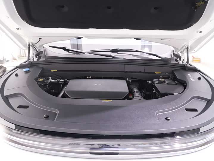 Фото 2 - LiXiang L7