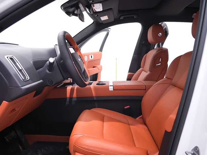 Фото 9 - LiXiang L7