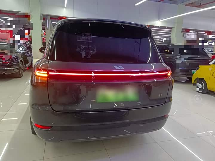 Фото 6 - LiXiang L9