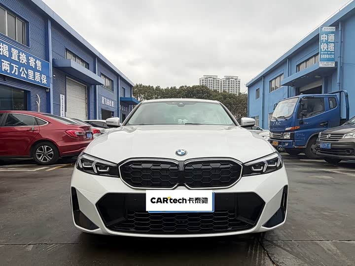 Фото 2 - BMW 3 Series