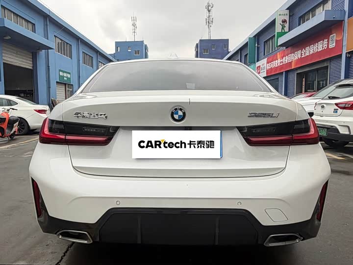 Фото 9 - BMW 3 Series