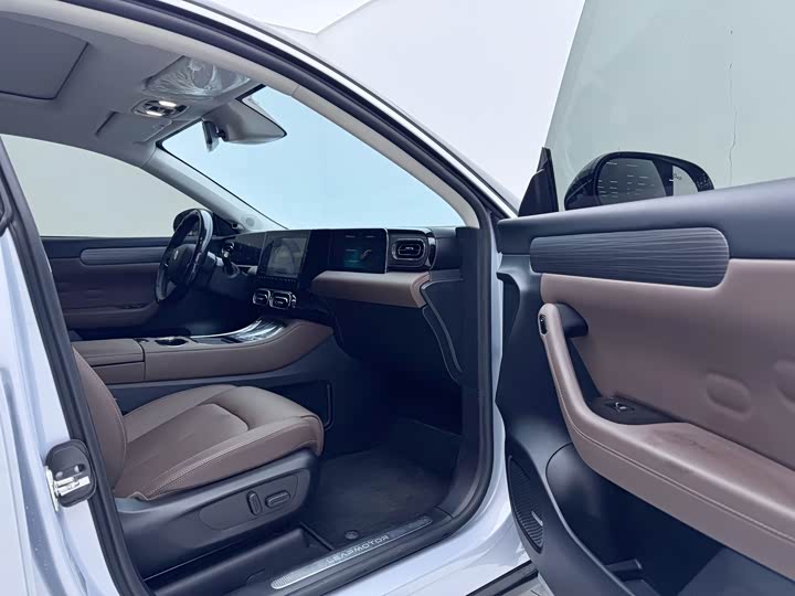 Фото 6 - Leapmotor C11