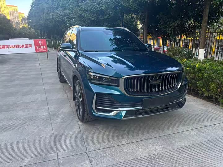 Фото 2 - Geely Monjaro