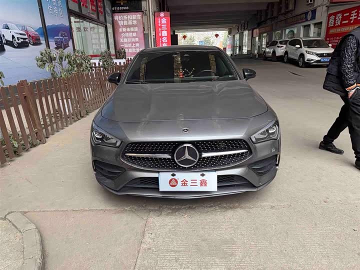 Фото 2 - Mercedes-Benz CLA-Class