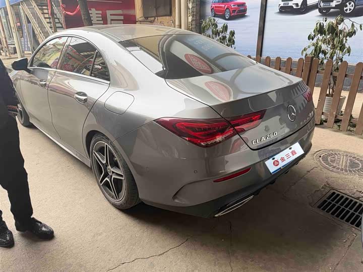 Фото 3 - Mercedes-Benz CLA-Class