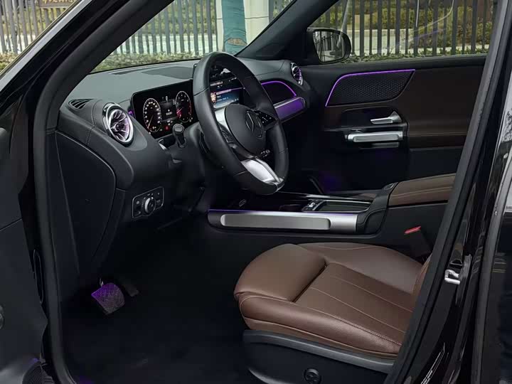 Фото 6 - Mercedes-Benz GLB-Class