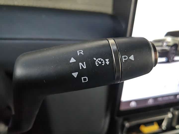 Фото 8 - Chery iCar V23