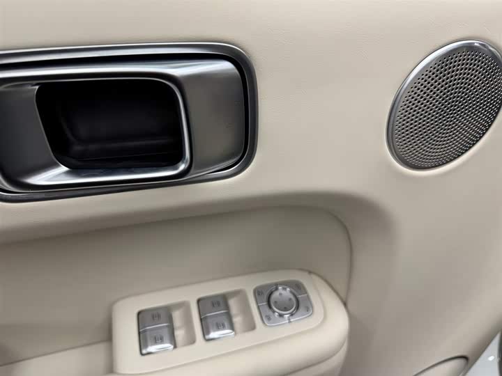 Фото 9 - LiXiang L7