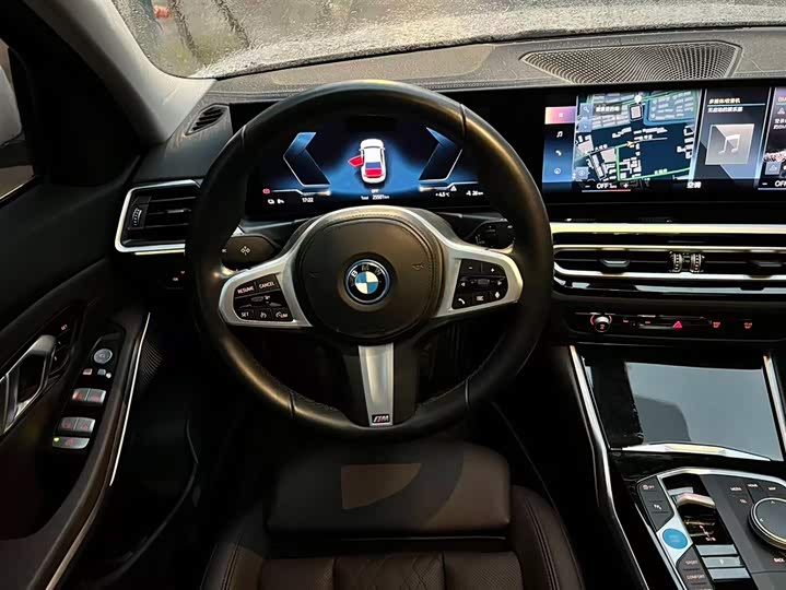 Фото 8 - BMW i3