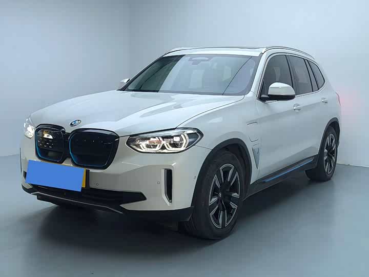 Фото 1 - BMW iX3