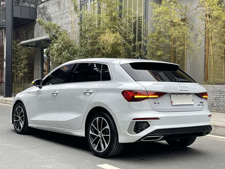 Фото 9 - Audi A3