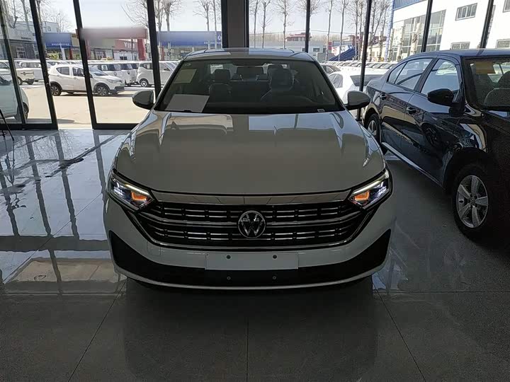 Фото 3 - Volkswagen Sagitar L