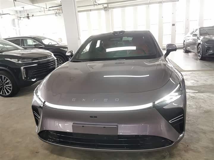 Фото 3 - Exeed Sterra ES