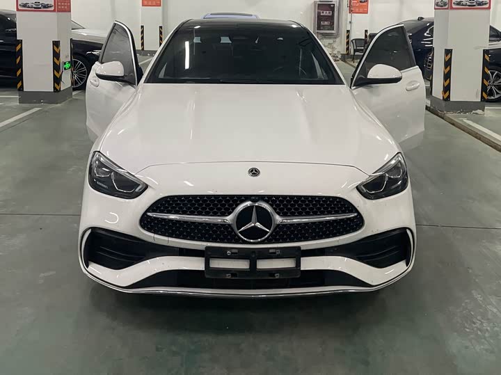 Фото 2 - Mercedes-Benz C-Class