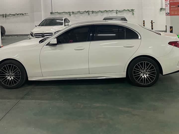 Фото 3 - Mercedes-Benz C-Class