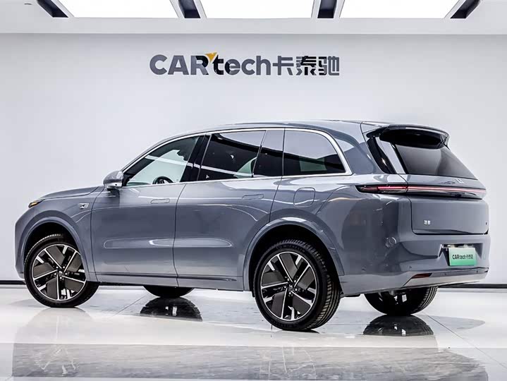 Фото 9 - LiXiang L8