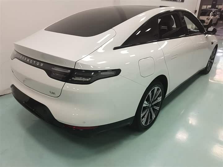 Фото 7 - Leapmotor C01