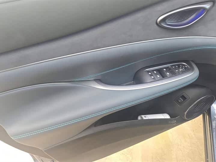 Фото 7 - BYD Sea Lion 07 DM-i Hybrid