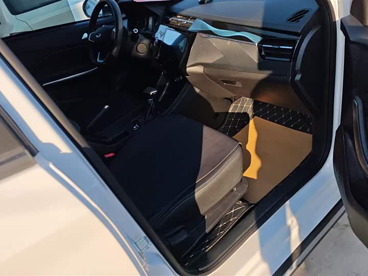 Фото 8 - Chery Tiggo 3x