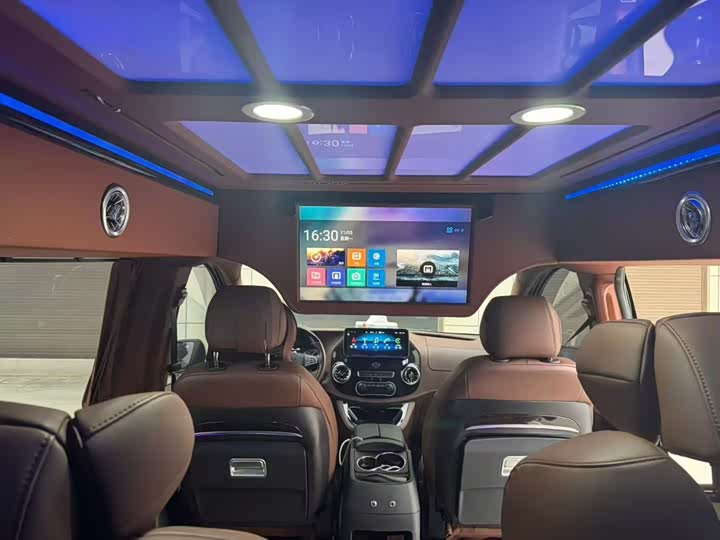 Фото 2 - Mercedes-Benz Vito