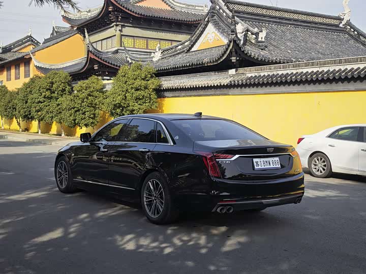 Фото 7 - Cadillac CT6