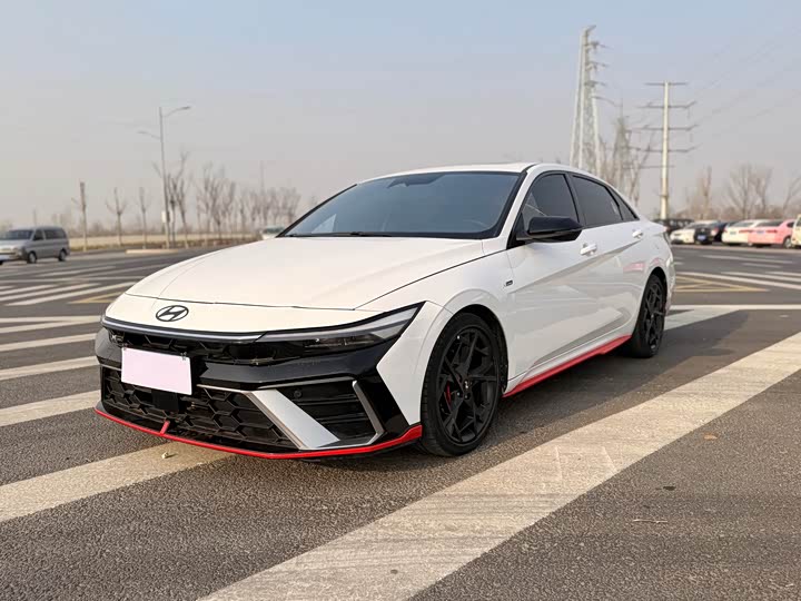 Фото 1 - Hyundai Elantra N line