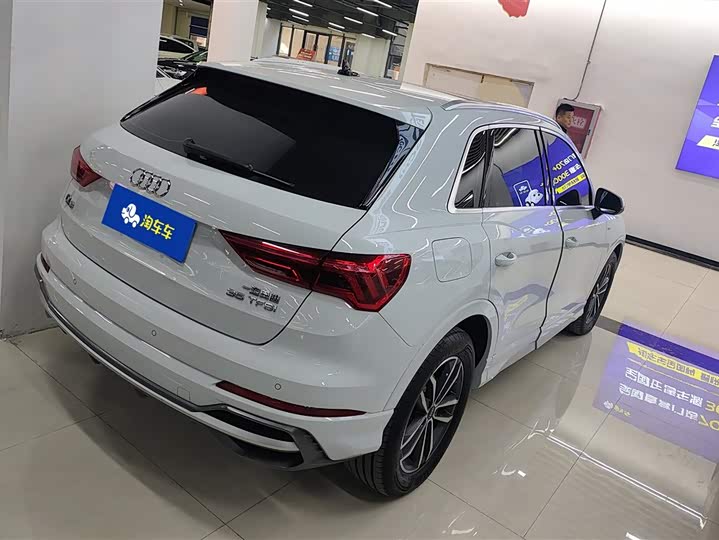 Фото 3 - Audi Q3