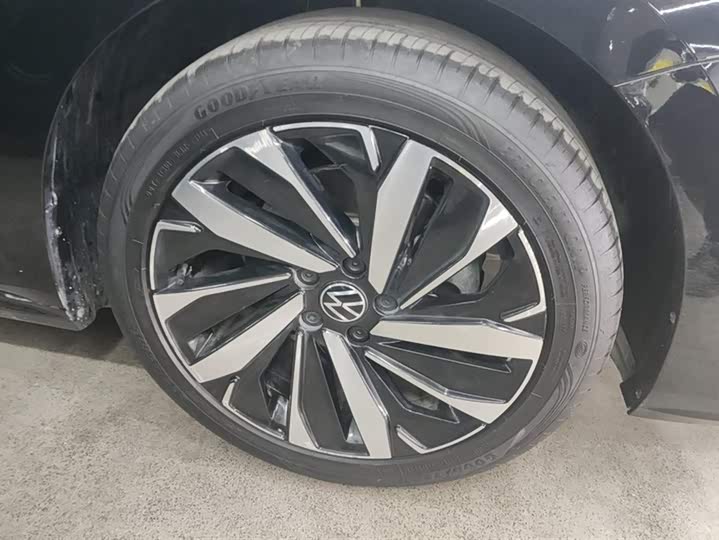 Фото 6 - Volkswagen Passat