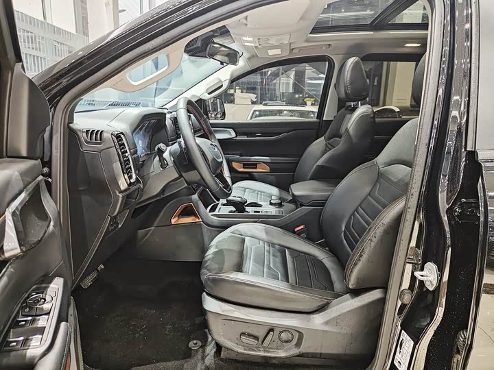 Фото 4 - Ford Ranger