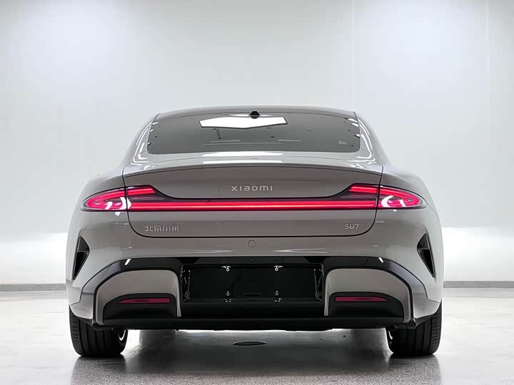 Фото 4 - Xiaomi SU7