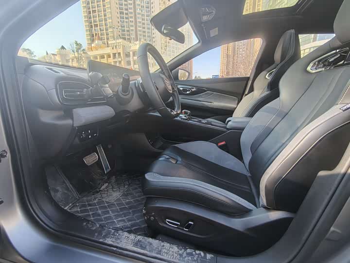 Фото 4 - GAC Trumpchi Empow R