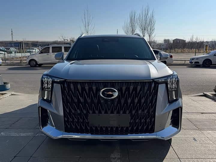 Фото 2 - GAC Trumpchi GS8