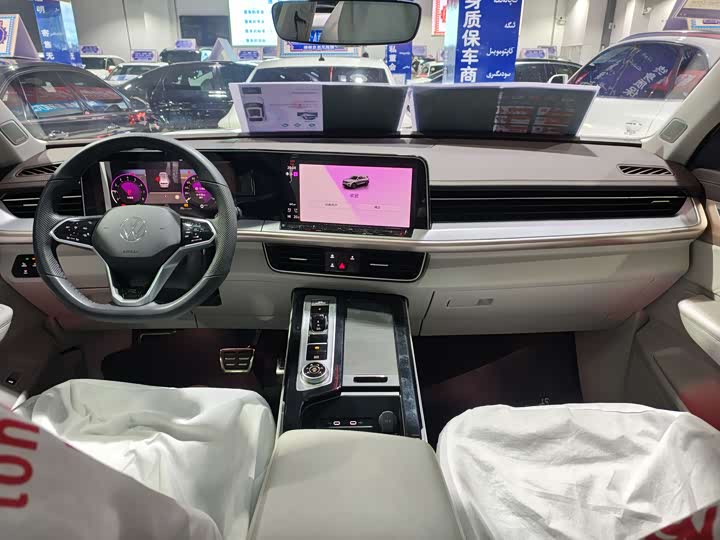 Фото 5 - Volkswagen Tavendor