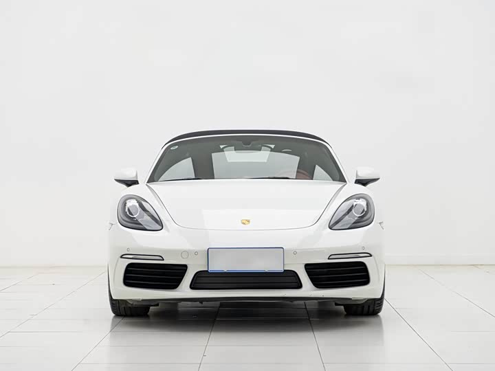 Фото 2 - Porsche 718