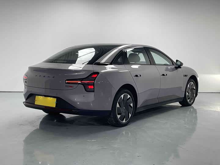 Фото 7 - XPeng Mona M03