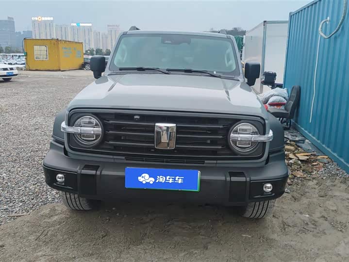 Фото 2 - Tank 300 Hybrid